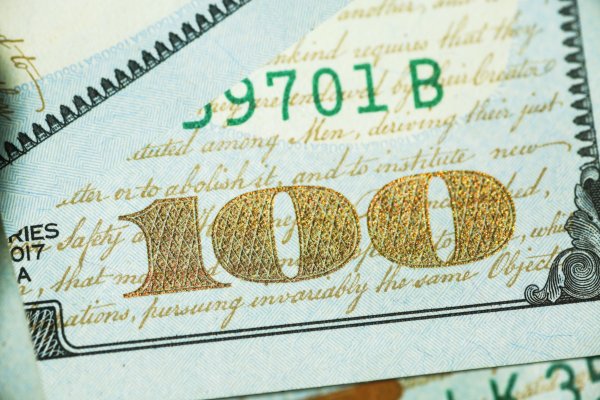 <p>Dólar cotiza estable antes del mediodía a la espera de la decisión de tasas y orientaciones de la Fed de EEUU</p>