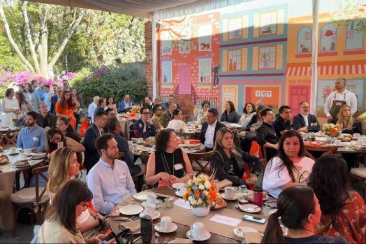 <p>IA, nuevas tecnologías y tendencias de consumo: los temas claves que marcaron el Latin Consumer Summit</p>