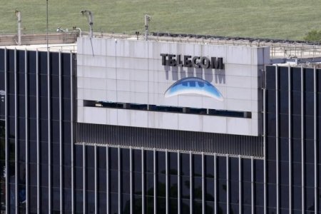 <p>Gobierno de Argentina rechaza compra de filial de Telefónica por parte de operador local Telecom</p>