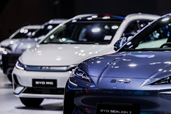 <p>Ventas anuales de BYD superan los US$ 100.000 millones por primera vez en su historia</p>