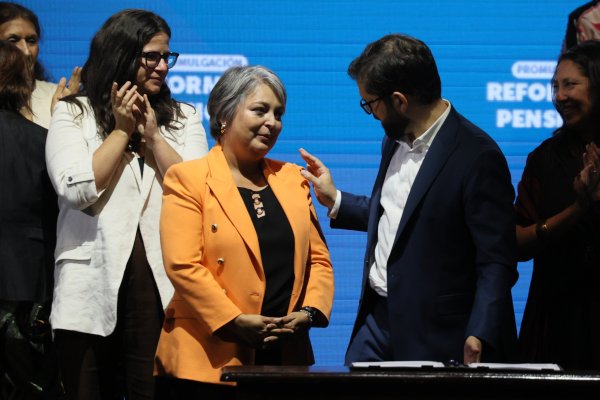 <p>Ley 21.735: Reforma de pensiones se publica en el Diario Oficial y comienzan oficialmente a correr los plazos de implementación</p>