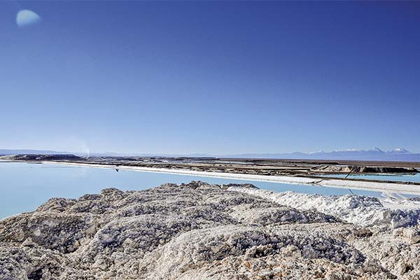 Comisión Europea aprueba acuerdo Codelco-SQM: se esperan pasos finales en Chile