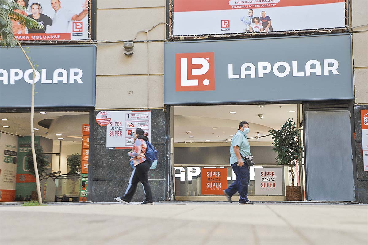 <p>Sigue cierre de tiendas tras la fusión de La Polar y ABCDin</p>