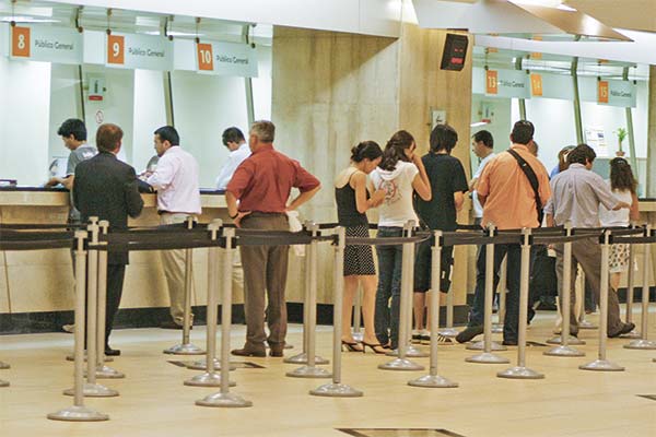 <p>Las ganancias de la banca suben y llegan a US$ 592 millones a febrero</p>