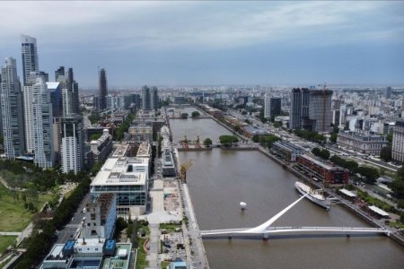 ¿Se acabó el respiro de Milei? Riesgo país de Argentina se dispara a 867 unidades afectado por contexto global adverso