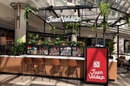<p>Falabella vende a Copec su 65% de participación en la franquicia de Juan Valdez en Chile</p>
