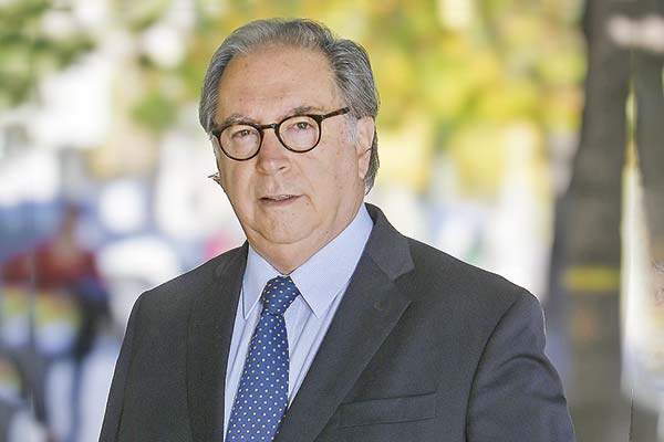 Embajador Juan Gabriel Valdés: “Lo mejor sería buscar una negociación bilateral con EEUU para entender los problemas que nos llevan al 10%”