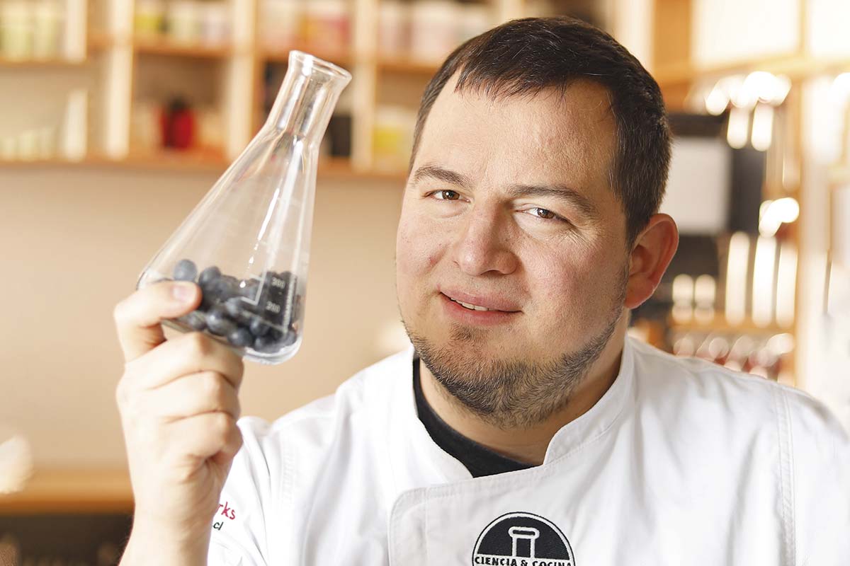 <p>Cómo el chef Heinz Wuth se convirtió en @soycienciaycocina</p>