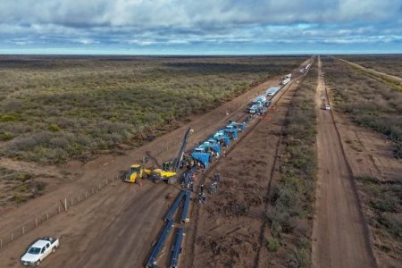 <p>Inauguran nueva obra en Vaca Muerta que asegura US$ 8.000 millones de exportaciones</p>