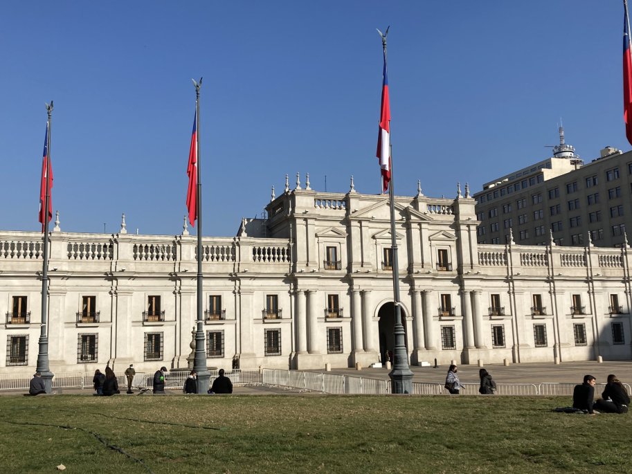 Guerra arancelaria: La Moneda convoca a comité para estrategia de minerales críticos