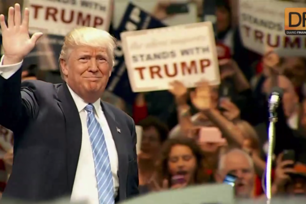 Trump extiende prórroga para aranceles y aumenta la sobretasa a China