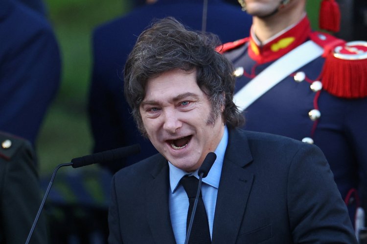 <p>Milei celebra: FMI llega a acuerdo técnico con Argentina por préstamo de US$ 20.000 millones</p>