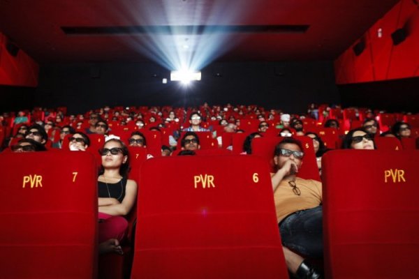 China mete al cine en la guerra comercial: reducirá importación de películas de Hollywood