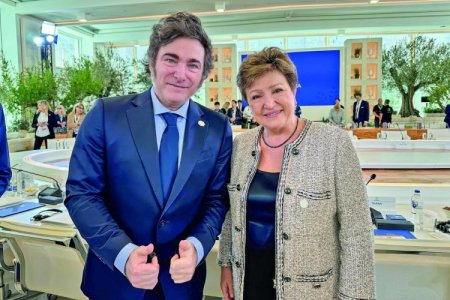 <p>"La llegada del préstamo del FMI a Argentina le podría facilitar al Gobierno llevar a cabo la salida del cepo", adelanta economista</p>