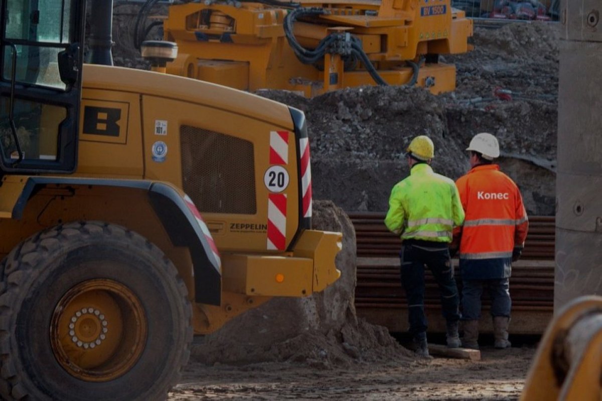 <p>Firma sudafricana minera compra empresa de IA chilena</p>