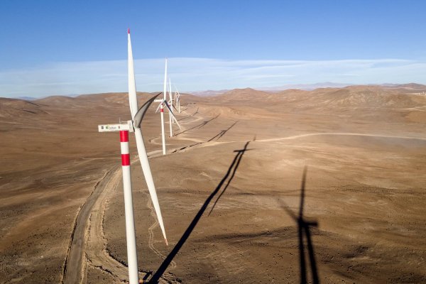 El libro de las curiosidades del Parque Eólico Horizonte de Colbún: aspas recorren en una hora el equivalente a dar una vuelta al planeta