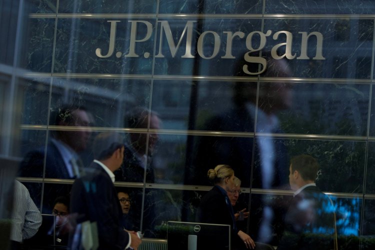 <p>Bancos de inversión de EEUU avalan nuevas medidas del Gobierno argentino: “Superaron las expectativas”</p>