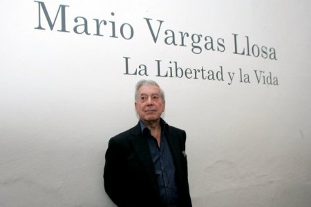 <p>FT: Mario Vargas Llosa, un gigante infinitamente versátil de la literatura latinoamericana</p>
