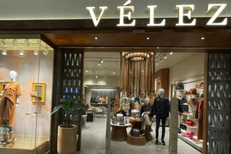 <p>Colombiana Cueros Vélez aplaza ingreso a EEUU por aranceles y se enfocará en nuevas tiendas en Chile y Perú</p>