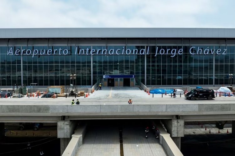 <p>Nuevo aeropuerto Jorge Chávez de Perú: organismo supervisor reporta avance del 99,99%, ¿qué falta?</p>