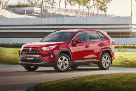 <p>Toyota del Perú apunta a cinco nuevas sucursales y pisa el “acelerador” de la electrificación</p>