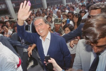 <p>El legado de Vargas Llosa: derechos de autor y el futuro de sus obras tras su fallecimiento</p>