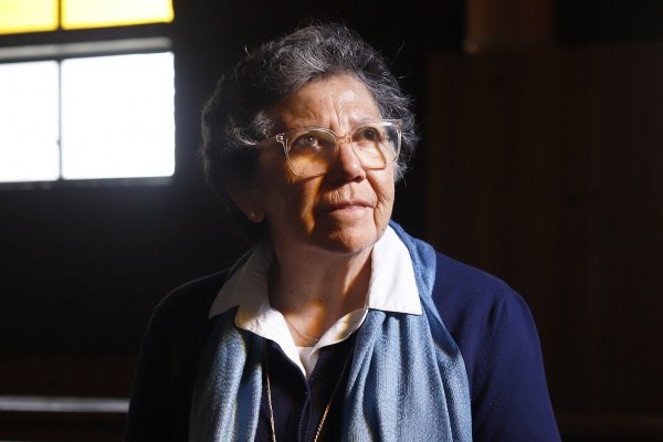 <p>Nelly León, capellana Cárcel San Joaquín: “La reinserción debe ser con acompañamiento, y ahí hay que invertir”</p>