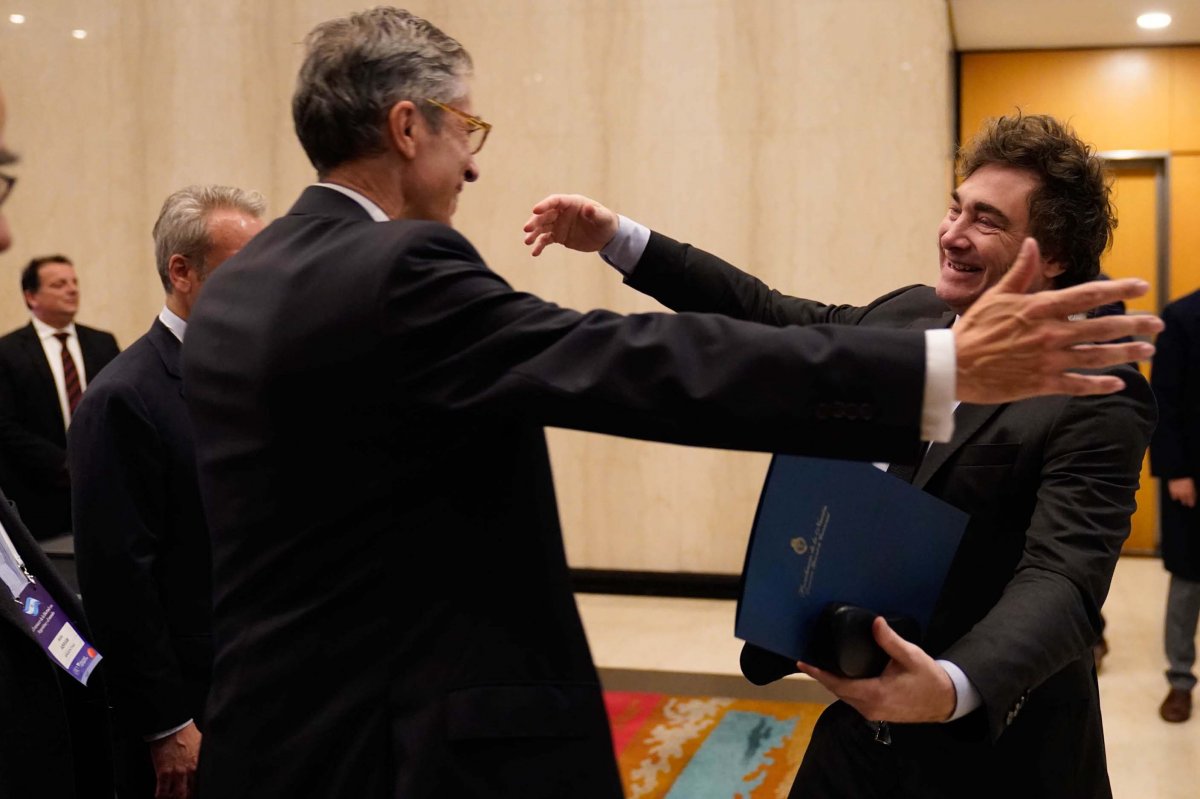 <p>Agustín Etchebarne, economista argentino tras el fin del cepo: “estamos a mitad de camino con las reformas estructurales”</p>