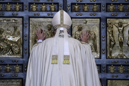 <p>¿Quiénes son los latinoamericanos que entrarán a la Capilla Sixtina para elegir al sucesor del papa Francisco?</p>