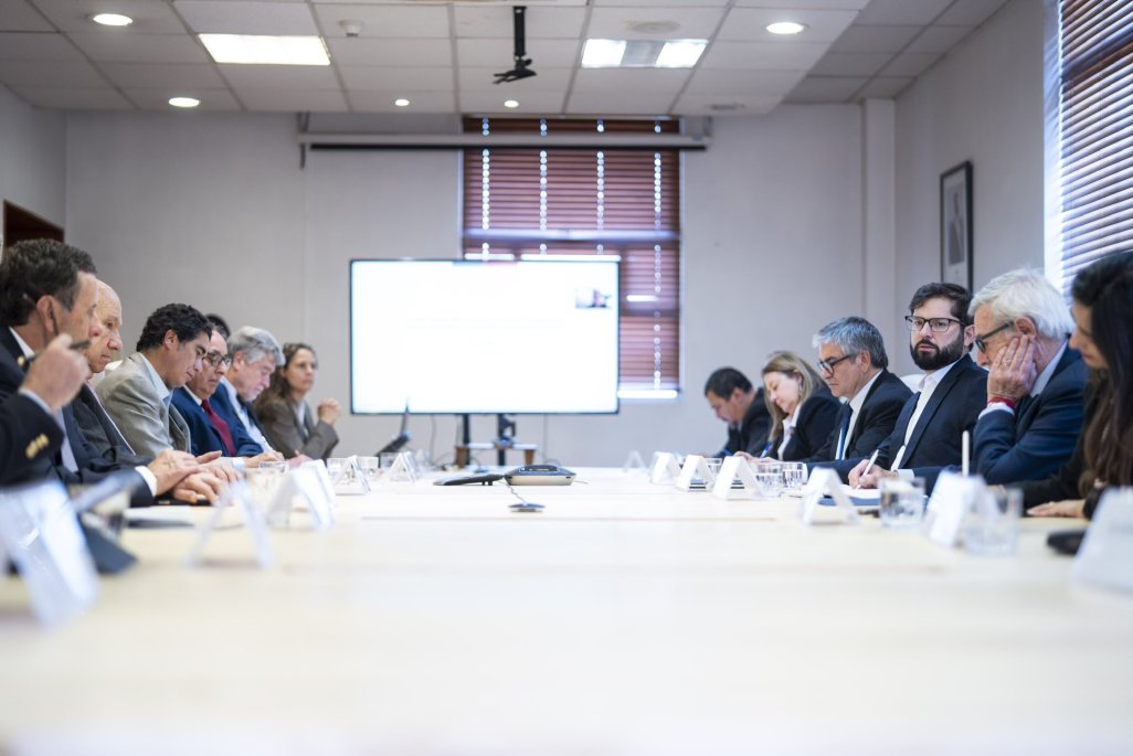 Gobierno congela indefinidamente reforma al impuesto a la renta