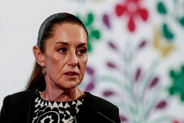 <p>Sheinbaum desestima previsión del FMI sobre recesión económica en México en 2025</p>