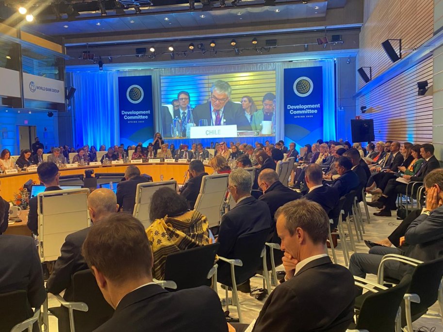 Marcel participa en cumbres del FMI y Banco Mundial en Washington