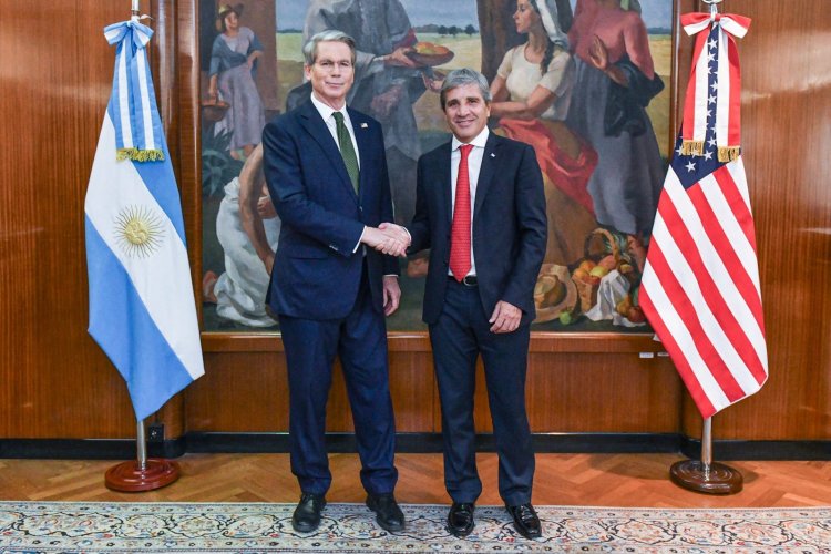 <p>Caputo volverá a reunirse este viernes con Bessent: ¿cuáles son los pendientes y la "pole position" de Argentina con Estados Unidos?</p>