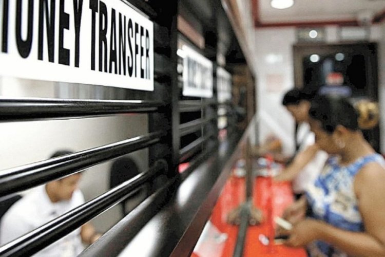 <p>El FMI prevé una baja de las remesas de EEUU a Latinoamérica y advierte que "sería un shock más persistente"</p>