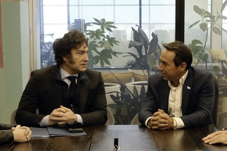 <p>Fuerte apoyo de Galperin a Milei: "Lo que hace en la Argentina es genial"</p>