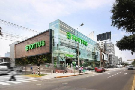 <p>Chilena Tottus tiene un nuevo plan tras las góndolas en Perú: remodelaciones y nuevo hipermercado</p>