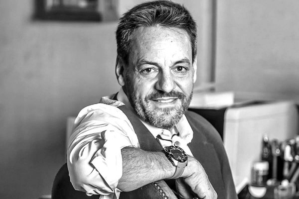 Nicolás Ibáñez traspasa activos de Lácteos Tronador a sociedad vinculada a Sembrador Capital