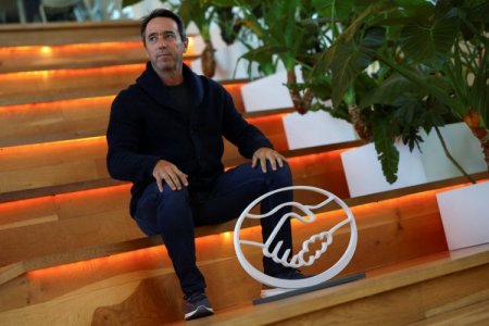 <p>Galperin quiere seguir los pasos de Musk: busca trasladar el domicilio de Mercado Libre en EEUU de Delaware a Texas</p>