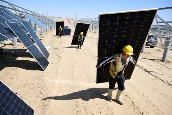 China refuerza su influencia en América Latina con boom de exportaciones de tecnologías limpias