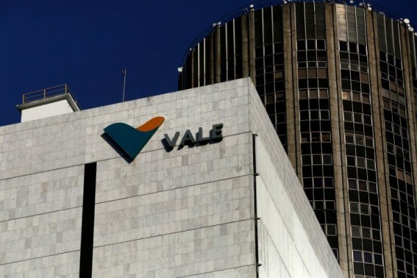 La minera brasileña Vale estudia alternativas para sus activos de níquel en un escenario "difícil"