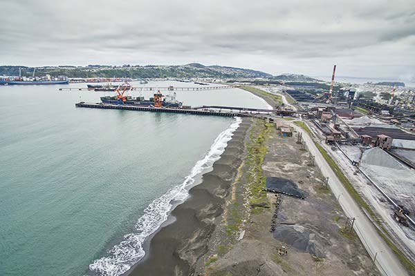 <p>CAP crea filial para negocio portuario, donde ya es el tercer operador del país</p>