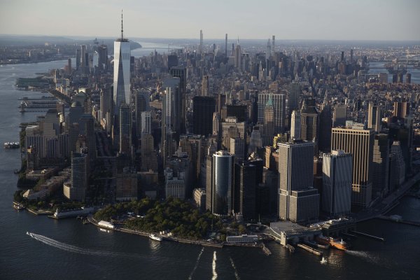 <p>Nueva York pierde US$ 9.200 millones en ingresos por masiva migración de contribuyentes hacia Florida</p>