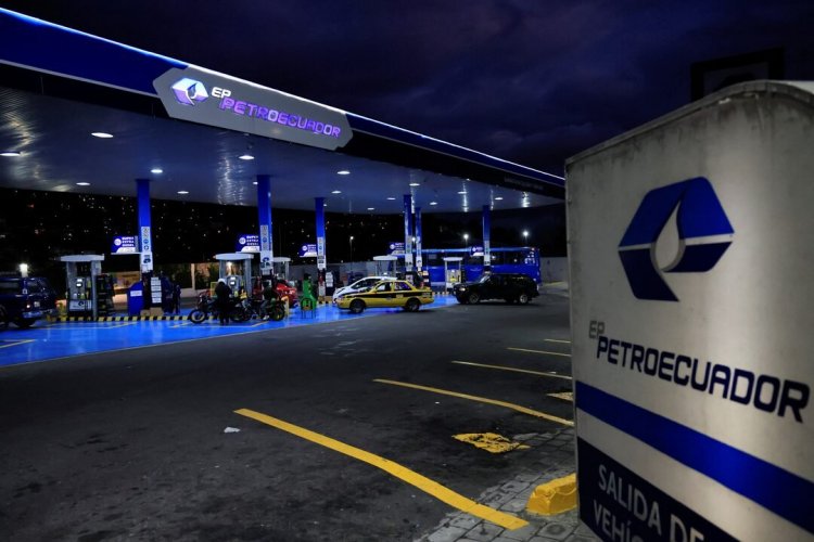 <p>Petroecuador declara en emergencia a la mayor refinería de Ecuador por daños tras sismo</p>