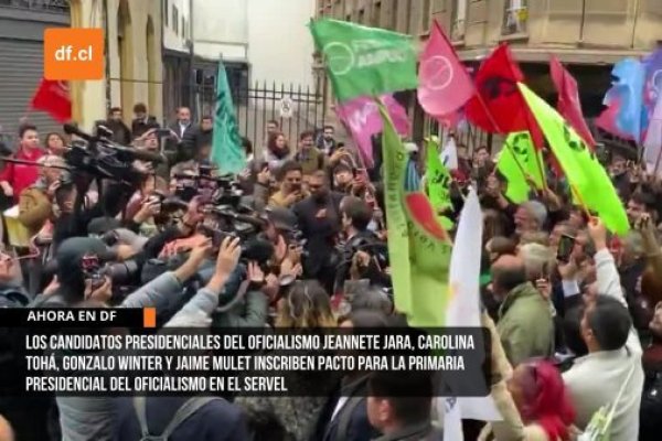 <p>Ahora en DF | Oficialismo inscribe a sus candidatos para las primarias: Winter encabezará la lista seguida de Jara, Tohá y Mulet</p>