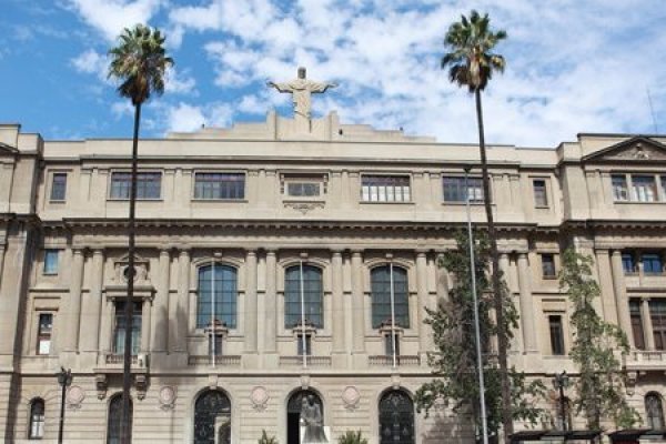 <p>MBA de la UC lidera por octavo año consecutivo en América Latina</p>