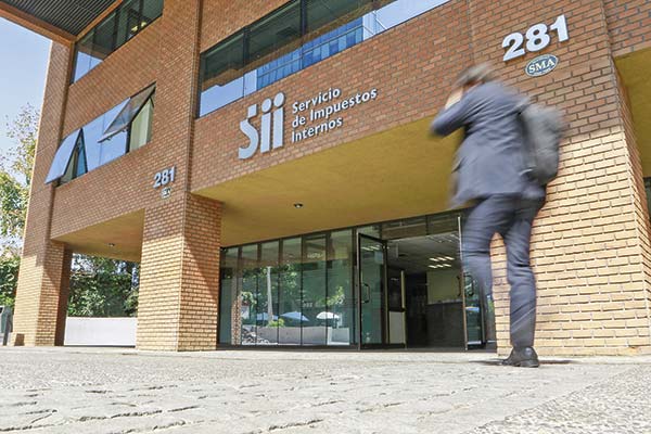 SII posterga entrada en vigencia de obligación tributaria hasta octubre