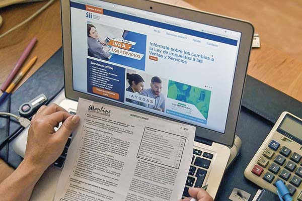 <p>Operación Renta: el SII recibió más de 4 millones de declaraciones, un 6% más que el año pasado</p>