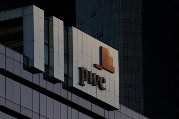 <p>PwC elimina 1.500 empleos de su unidad en EEUU convirtiéndose en la última de las Cuatro Grandes auditoras en anunciar despidos</p>