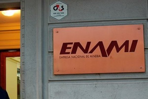 <p>Enami vuelve al mercado financiero y coloca un bono de US$ 40 millones sin garantía del Estado</p>