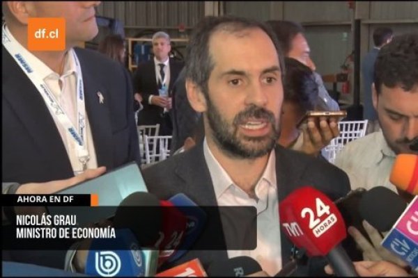 <p>Ahora en DF | “No tiene nada que ver”: Grau defiende a Maisa Rojas ante críticas por fallidos proyectos industriales de litio</p>